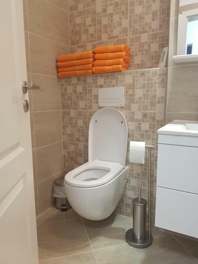 Apartament Monadin 3 Braşov Exterior foto