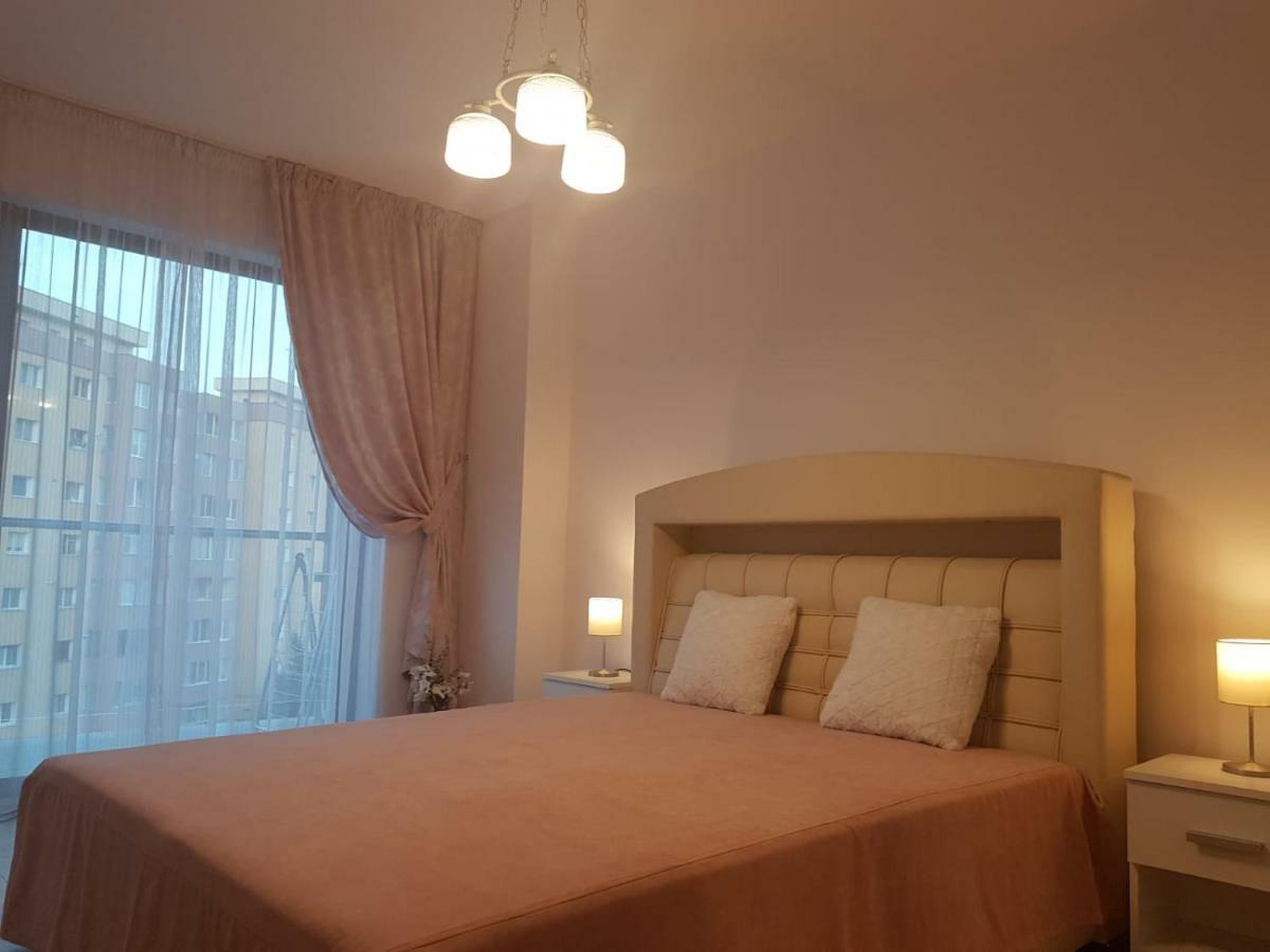 Apartament Monadin 3 Braşov Exterior foto